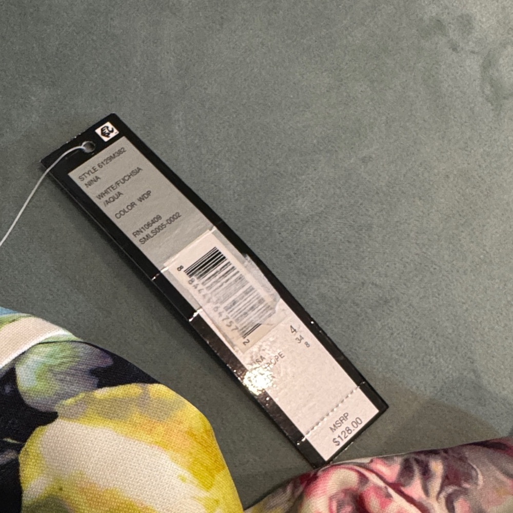 Tahari Floral Sheath Dress NWT - Picture 8 of 9